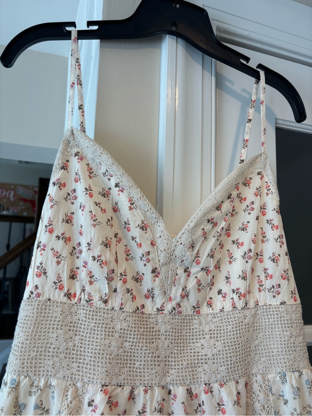 American Eagle Women’s Cream Floral Spaghetti-Strap Sundress - Size Large NWT - Picture 12 of 16